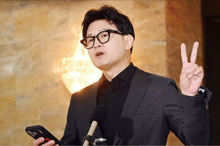 정치2.jpg